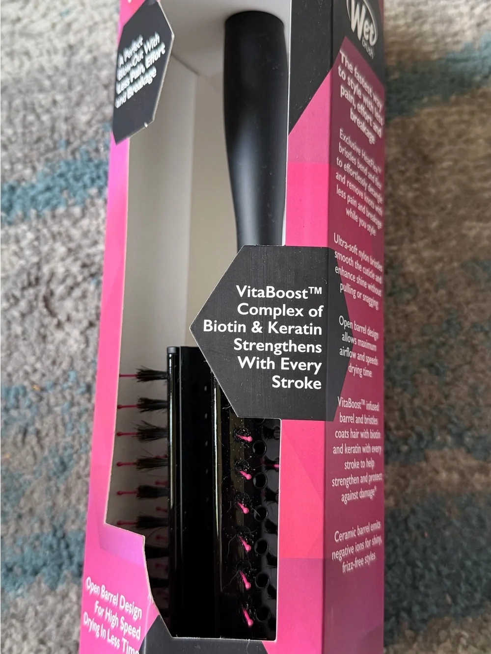 NIB Wet Brush Break Free Straighten & Style Round Brush